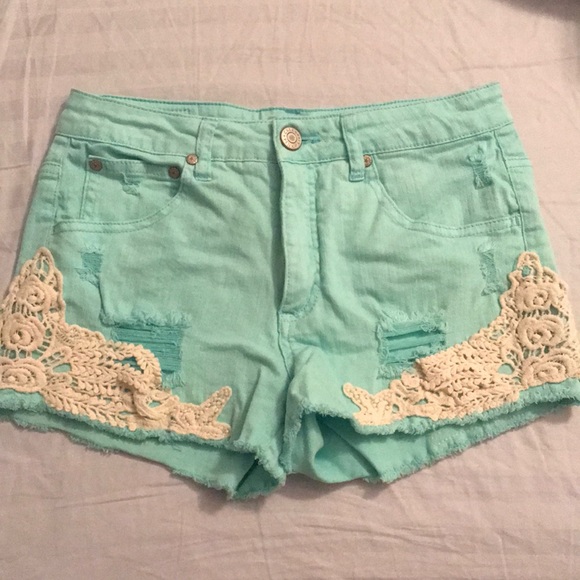 Celebrity Pink Pants - Celebrity pink Shorts